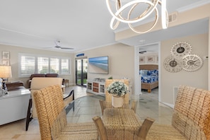 Appart'hôtel, 1 très grand lit et 1 canapé-lit (Castle Reef 116) | Intérieur