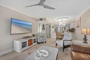 Lägenhet - 1 kingsize-säng med bäddsoffa (Castle Reef 116) | Vardagsrum