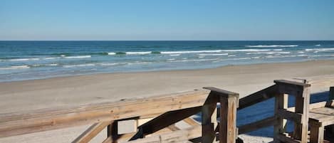 Condo, 1 King Bed with Sofa bed (Castle Reef 116) | Beach | Beach nearby