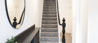 5-Bed Home @ Newcastle upon Tyne