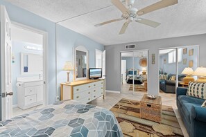 Bloc d'apartaments, 1 llit de matrimoni gran (Coronado Towers 201) | 2 dormitoris 