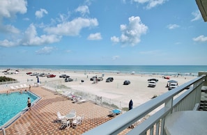 Condo, 1 King Bed (Coronado Towers 201) | Outdoor dining