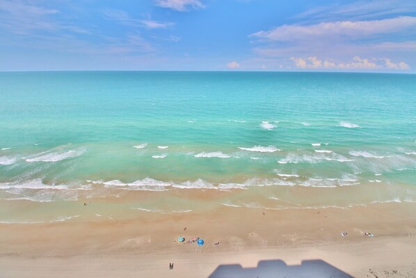 Huoneisto, useita sänkyjä (Ashley Penthouse 4) | Ranta | Rannalla