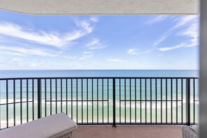 Property grounds - Ashley Penthouse 5 (Daytona Beach Shores)