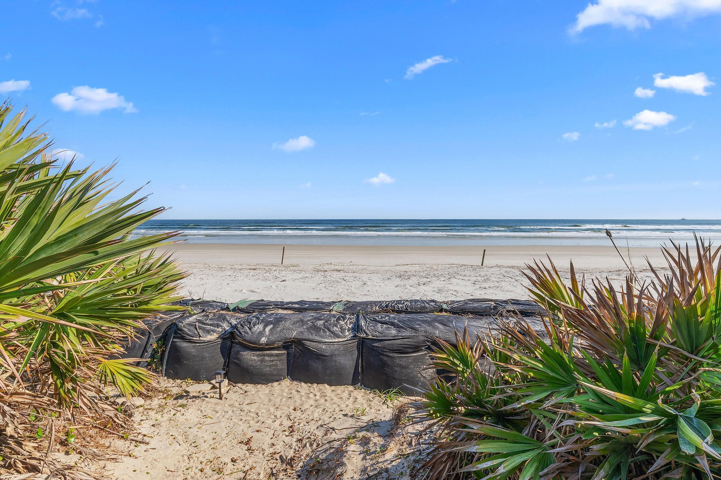 Huis, meerdere bedden (Decked Out House On Hill St) | Strand | Aan het strand
