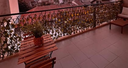 Charming 3-bedroom building with AC, WiFi in serene Jerusalem