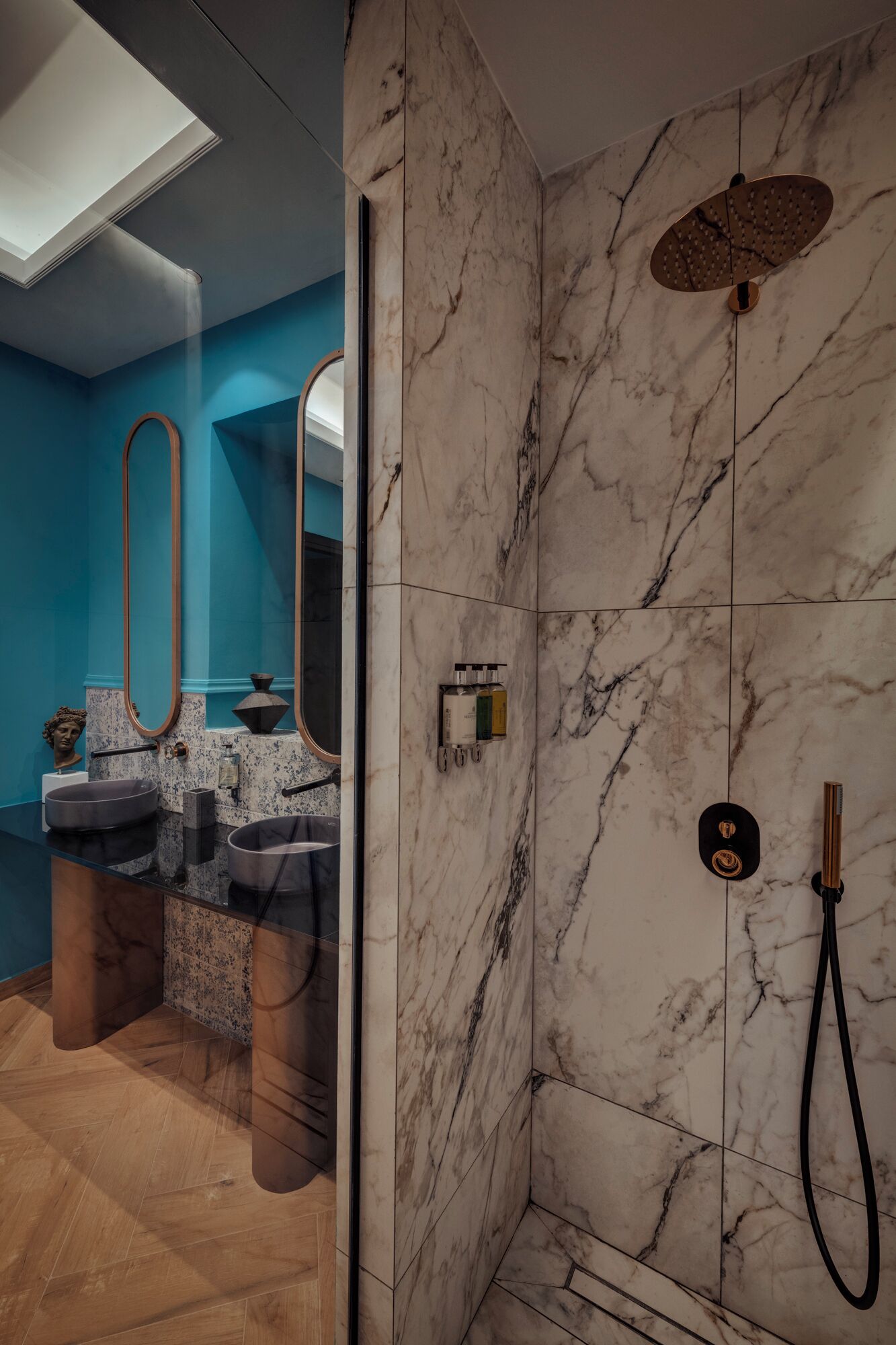 Romantic Suite, Patio, City View | Bathroom | Combined shower/tub, free toiletries, hair dryer, bathrobes