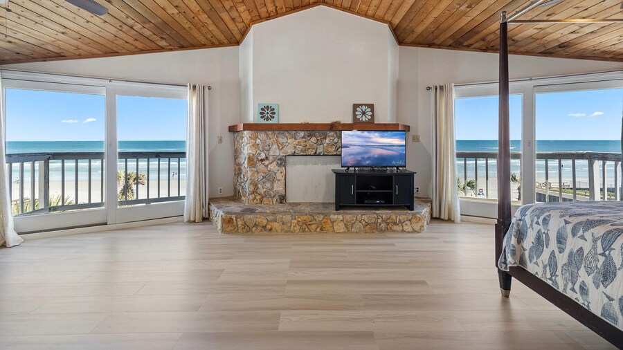 Lakasa House on Hill Street