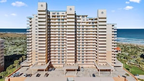 公寓式客房, 1 张特大床和 1 张沙发床 (Minorca The Inlet 1007) | 外观