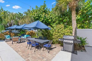 House, Multiple Beds (Mermaid's Playground) | Outdoor dining