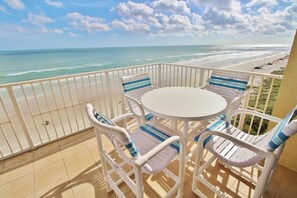 Condo, Multiple Beds (Malibu 704) | Outdoor dining