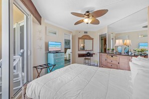 Condo, 1 giường cỡ queen và sofa giường (Oceania Plaza 202) | 2 phòng ngủ 