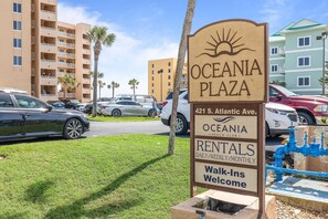 Apartment, 1 King-Bett (Oceania Plaza 502) | Unterkunftsgelände