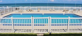 Oceanside Village D2