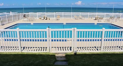 Oceanside Village D2