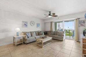 Living area - Oceanwalk 13-404 (New Smyrna Beach)
