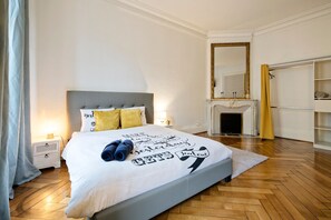 4 habitaciones, tabla de planchar con plancha y wifi gratis 