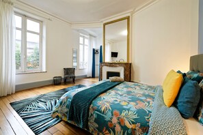 4 habitaciones, tabla de planchar con plancha y wifi gratis 