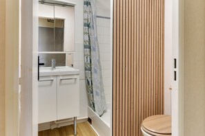 Towels - L'Escale Bretonne - Studio à 20min de Rennes centre (Noyal-Châtillon-sur-Seiche)