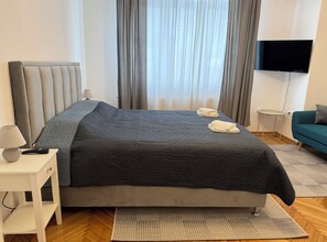 Bügeleisen/Bügelbrett, WLAN, Bettwäsche