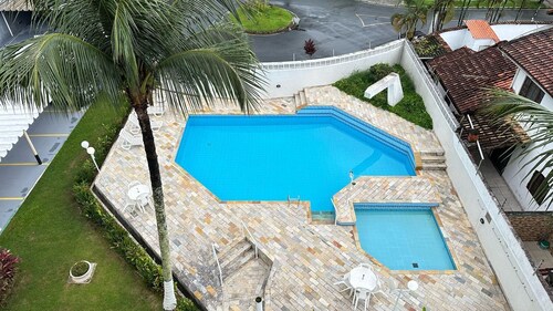 COBERTURA C/ CHURRASQUEIRA - 1 QUADRA DA PRAIA - COND C/PISCINA E SALÃO DE JOGOS