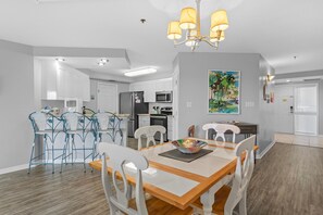 Appartement, Meerdere bedden (Oceanwalk 6-506) | Dineren