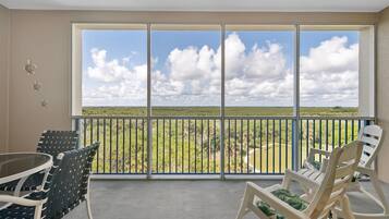 Condo, Multiple Beds (Oceanwalk 6-506) | Interior