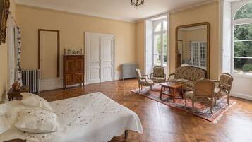 1 Schlafzimmer, Bügeleisen/Bügelbrett, Reisekinderbett, kostenloses WLAN