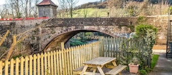 Rustic 2bedroom Cottage With Garden in Sennybridge