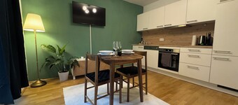 Modern & quiet apartment with balcony