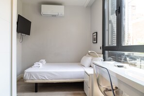 1 chambre, Wi-Fi gratuit, draps fournis