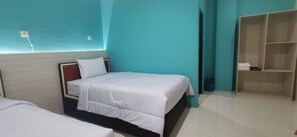 Kahden hengen deluxe-huone (kaksi sänkyä) | Ilmainen Wi-Fi, vuodevaatteet