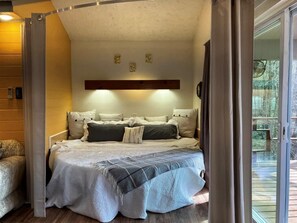 1 Schlafzimmer, Schreibtisch, Bügeleisen/Bügelbrett, WLAN