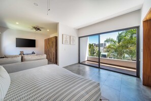 2 室のベッドルーム、セーフティボックス (室内)、WiFi (無料)、ベッドシーツ