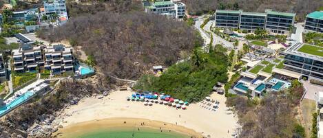 مناشف للشاطئ