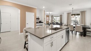 Unclassified image, 3 of 68, button - 6 Bedrooms / 5 Bathrooms / Champions Gate (8939TW) (Davenport)
