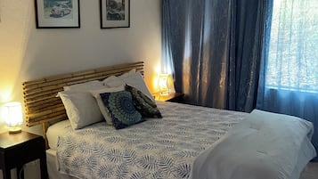 1 chambre, bureau, Wi-Fi, draps fournis