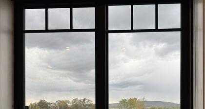 Vermont Modern Farmhouse + 46 acres + spectacular
