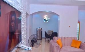 Family Apartment, Balcony, City View | Living area