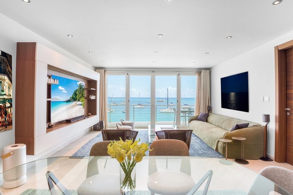 Dining & Living Area with Ocean Views