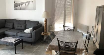 SEASONAL RENTAL T3 DOWNTOWN STE MAXIME