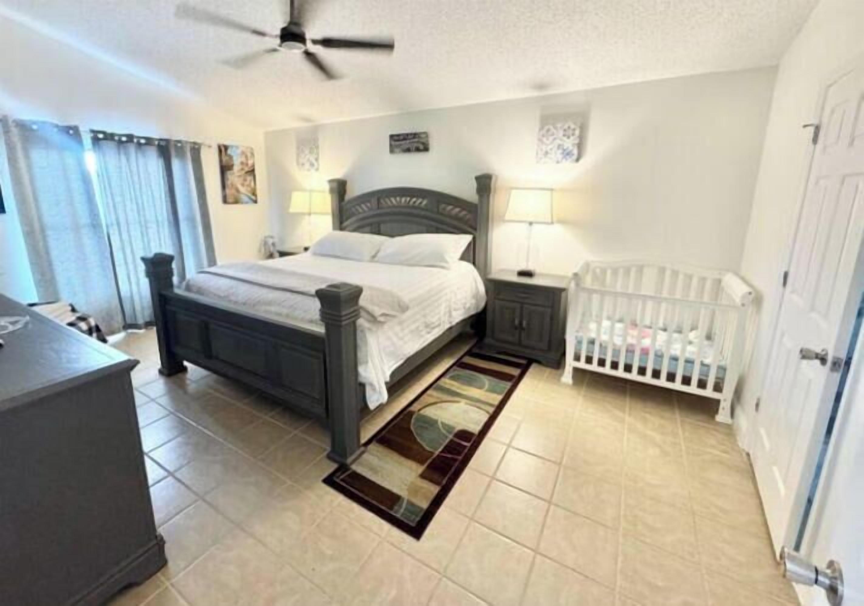 4 soveværelser, strygejern/strygebræt, weekendseng, gratis Wi-Fi