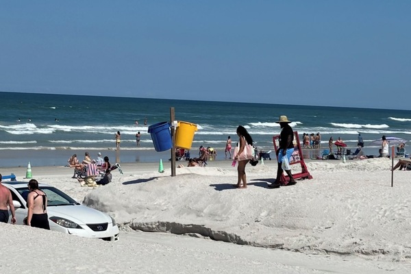 Sun-loungers, beach towels