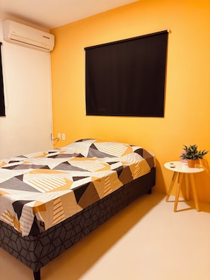 2 bedrooms, iron/ironing board, free WiFi - Sol vakantie appartementen (Willemstad)