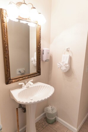 Towels, soap, toilet paper