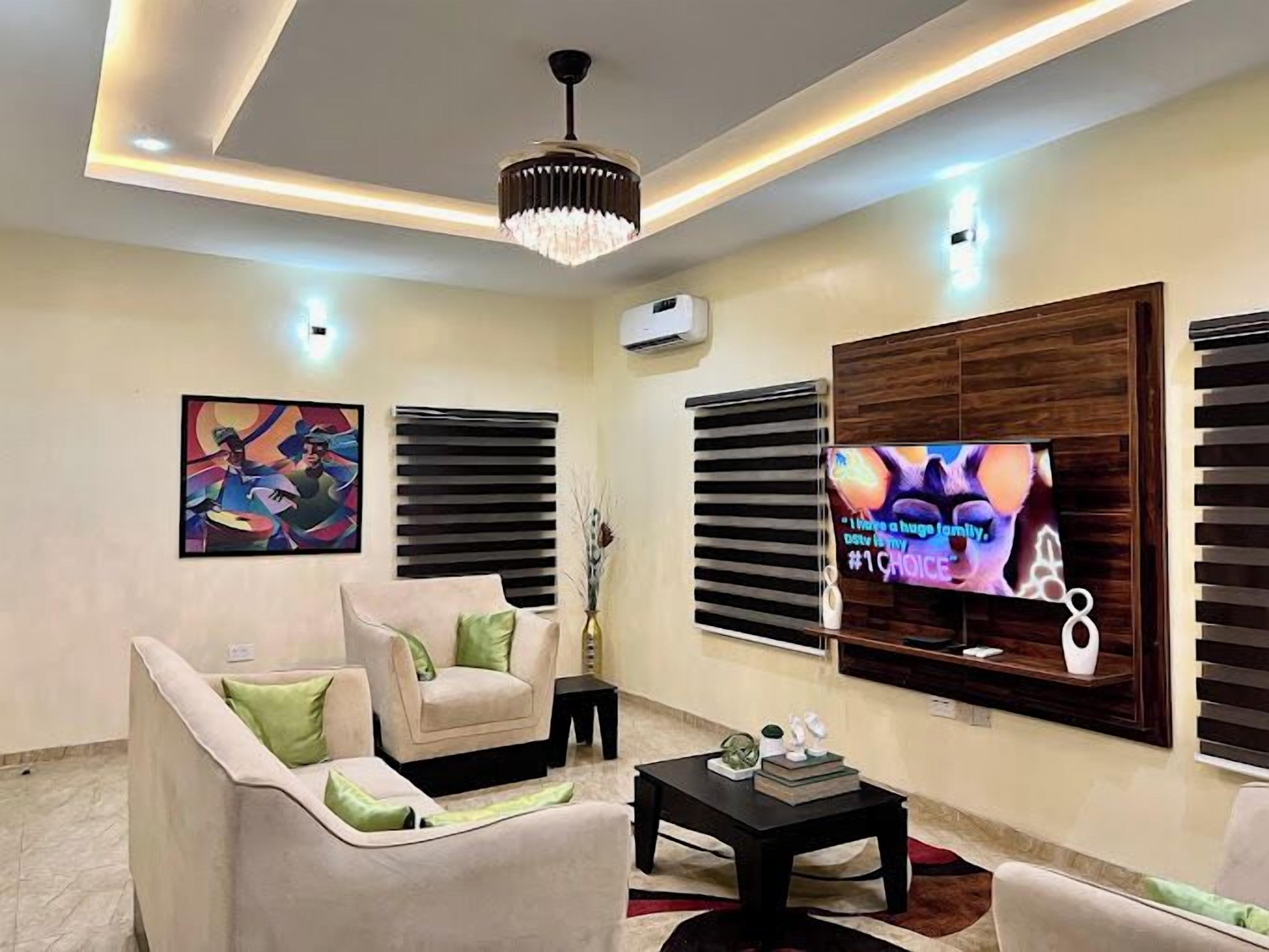 Family Apartment, Balcony, City View | Living area