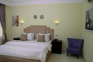 Family Apartment, Balcony, City View | 1 bedroom, desk, laptop workspace, blackout drapes - Maxx Apartments (Ibadan)