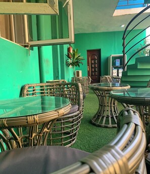 Bar (on property) - Maxx Apartments (Ibadan)