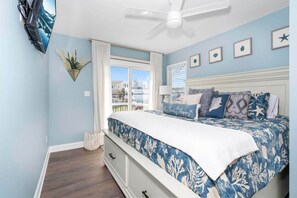 3 bedrooms, travel cot, free WiFi