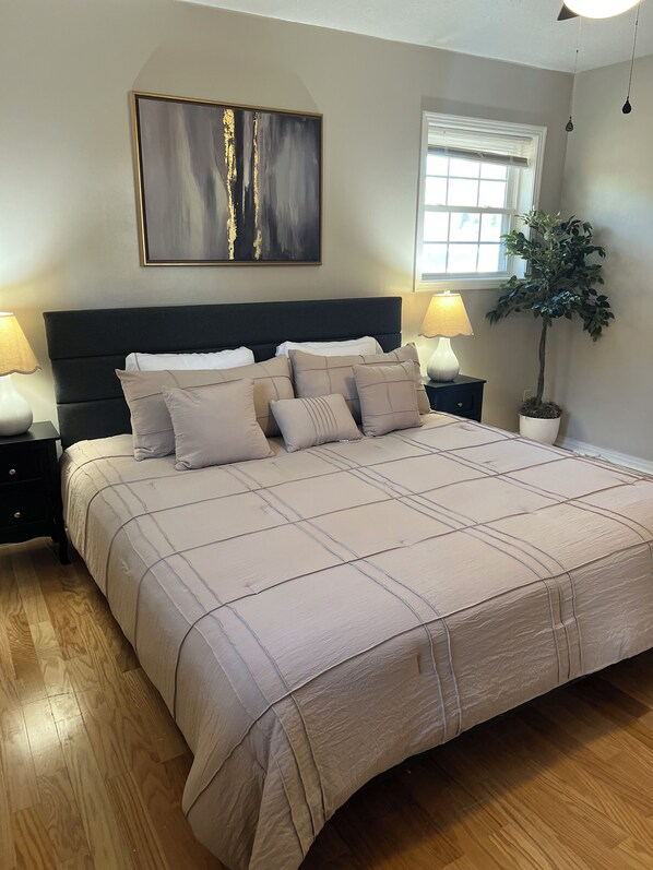 3 bedrooms, iron/ironing board, travel cot, free WiFi